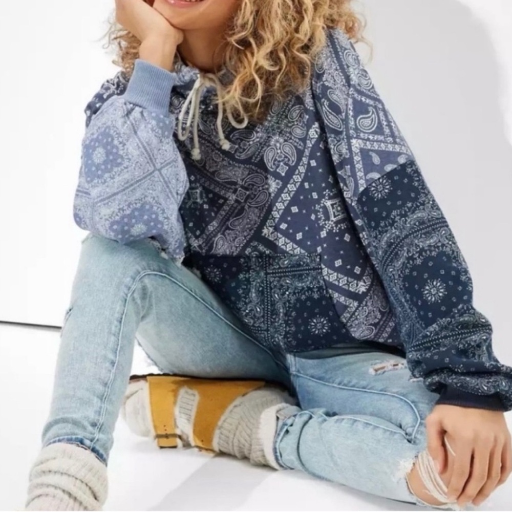 American Eagle Outfitters Blue Paisley Hoodie
